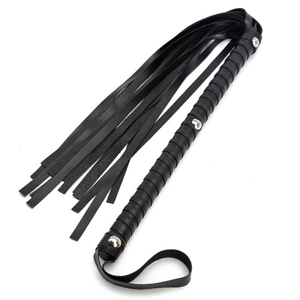 Brand new long whip ｜ black